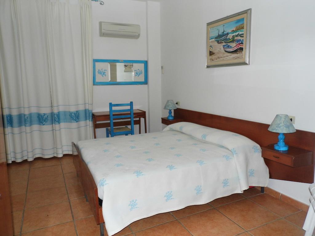 Lina Hotel Стінтіно Номер фото